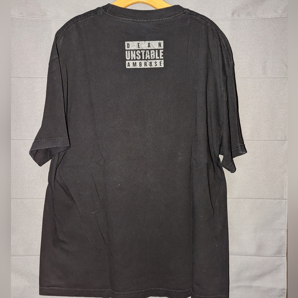 WWE Dean Ambrose 'Unstoppable' Signature T-Shirt - Picture 3 of 5